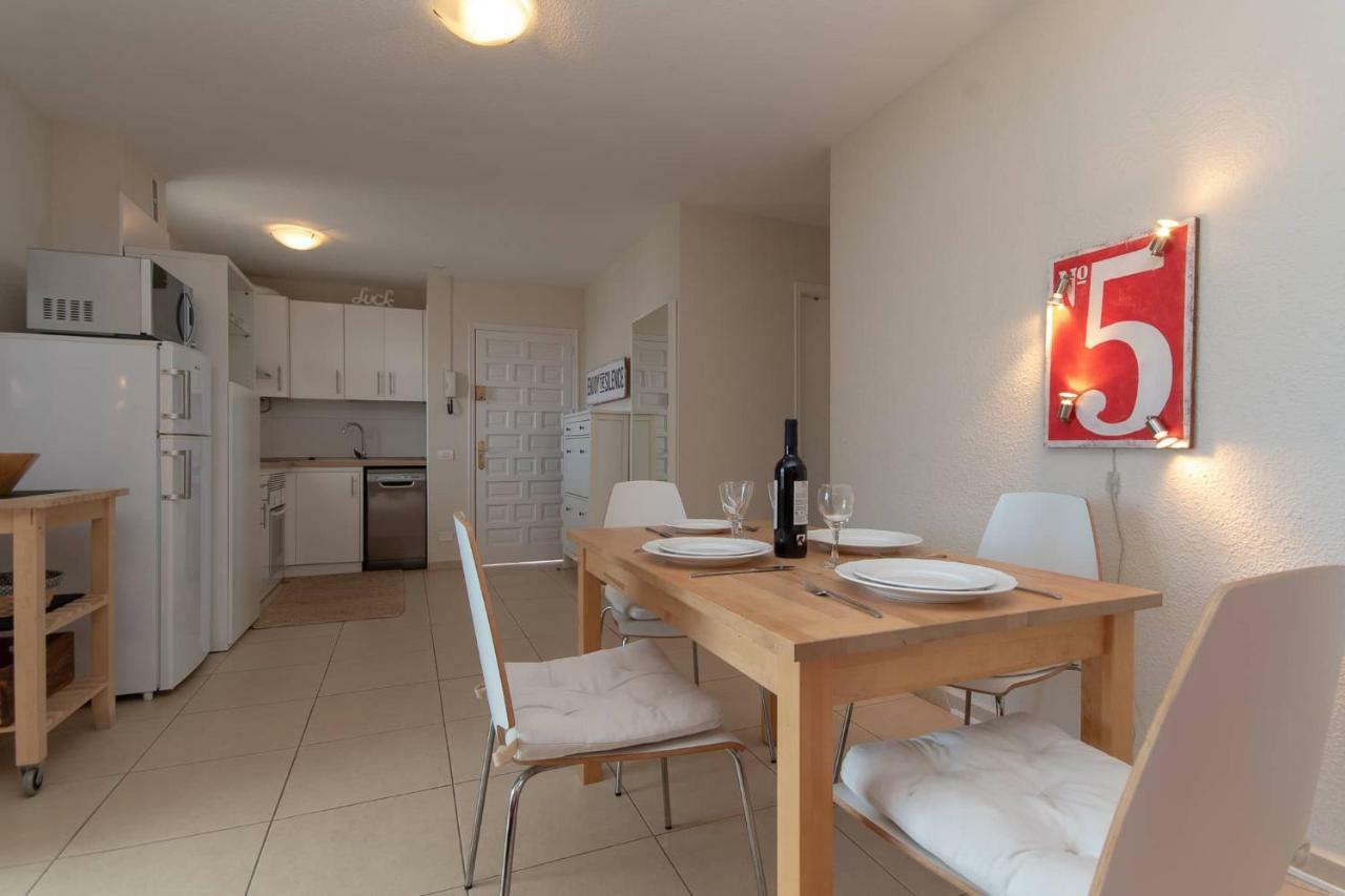 Great 2 Beds Apartment Los Cristianos Los Cristianos  Zewnętrze zdjęcie